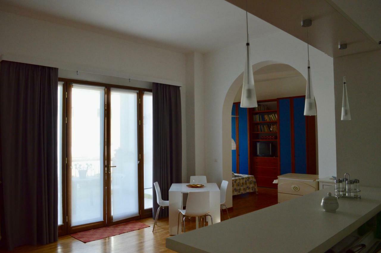 Suites Piazza Umberto Vignacastrisi Extérieur photo
